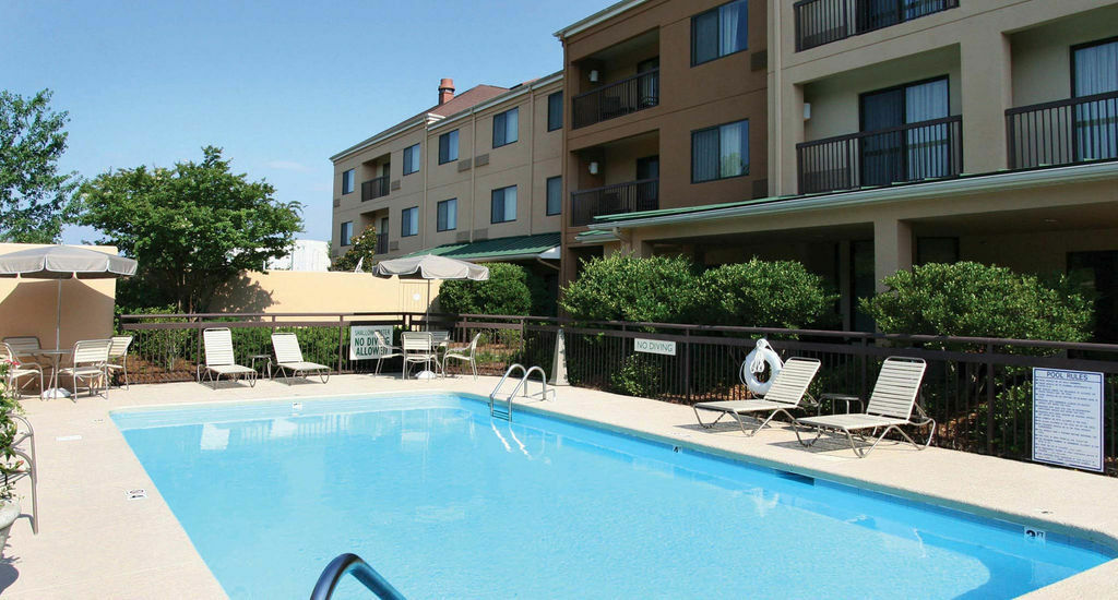 Courtyard By Marriott Columbia Northeast/Fort Jackson Area Exterior foto